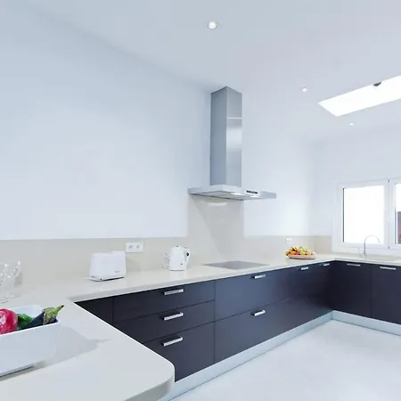 Vila Ana Maria By Puerto del Carmen (Lanzarote)